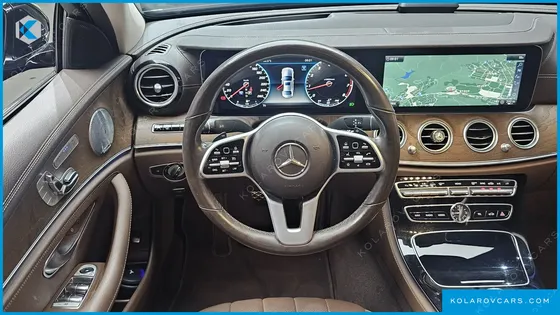 MERCEDES E-CLASS E300 4MATIC EXCLUSIVE