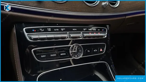 MERCEDES E-CLASS E300 4MATIC EXCLUSIVE