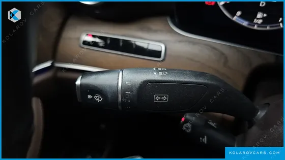 MERCEDES E-CLASS E300 4MATIC EXCLUSIVE