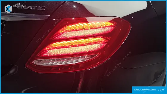 MERCEDES E-CLASS E300 4MATIC EXCLUSIVE