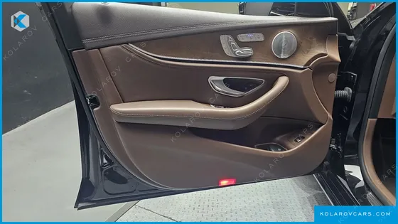 MERCEDES E-CLASS E300 4MATIC EXCLUSIVE