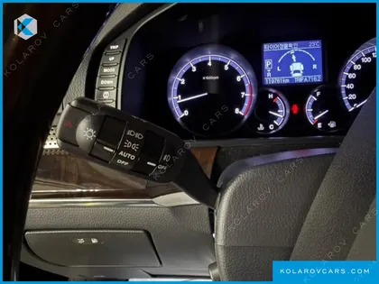 KGM - SSANGYONG CHAIRMAN CW600 4TRONIC