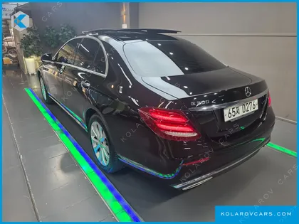 MERCEDES E-CLASS E300 EXCLUSIVE