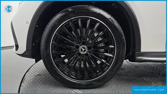 MERCEDES GLC-CLASS GLC300 4MATIC ONLINE SPECIAL