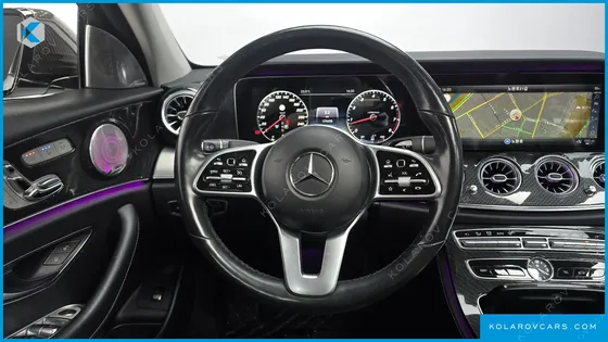 MERCEDES E-CLASS E300 AMG LINE