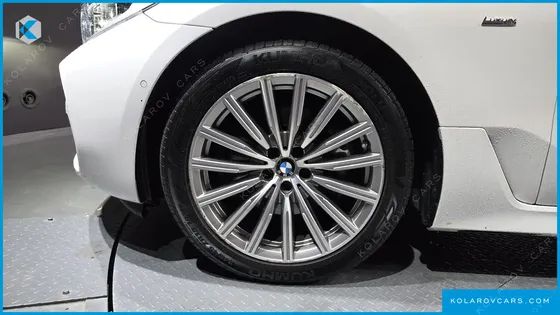BMW GRAN TURISMO (GT) 630D XDRIVE LUXURY