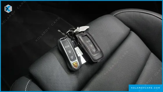 PORSCHE 911 CARRERA 4S