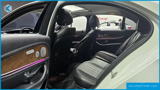 MERCEDES E-CLASS E300 EXCLUSIVE