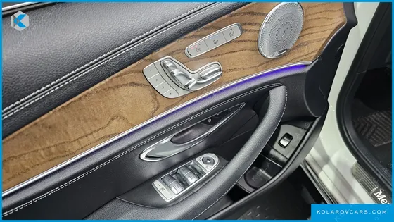 MERCEDES E-CLASS E300 EXCLUSIVE