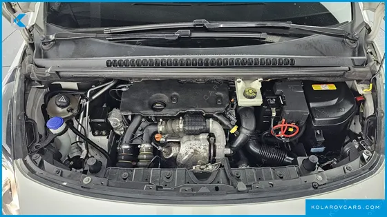 PEUGEOT 3008 1.6 E-HDI