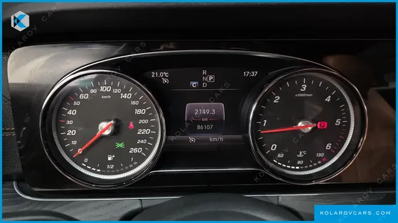 MERCEDES E-CLASS E220D COUPE
