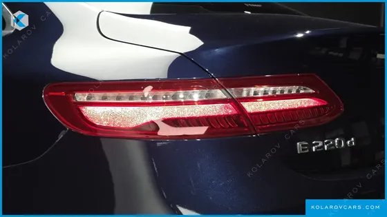 MERCEDES E-CLASS E220D COUPE
