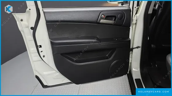 KGM - SSANGYONG KORANDO 2.2 CX5 2WD