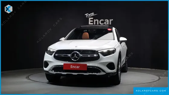 MERCEDES GLC-CLASS GLC300 4MATIC AVNATGARDE COUPE