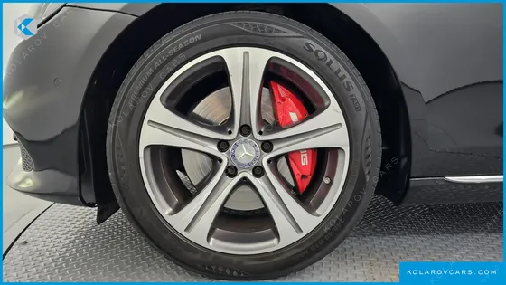 MERCEDES E-CLASS E300 4MATIC AVNATGARDE