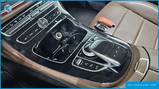 MERCEDES E-CLASS E300 4MATIC AVNATGARDE