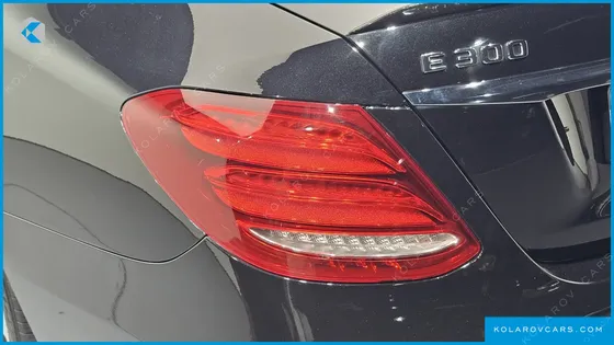 MERCEDES E-CLASS E300 4MATIC AVNATGARDE
