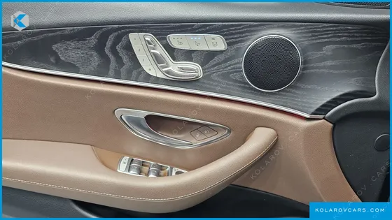 MERCEDES E-CLASS E300 4MATIC AVNATGARDE