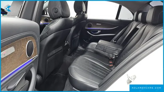 MERCEDES E-CLASS E300 4MATIC EXCLUSIVE