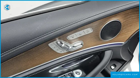 MERCEDES E-CLASS E300 4MATIC EXCLUSIVE