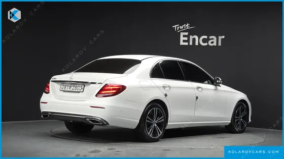 MERCEDES E-CLASS E220D AVANTGARDE