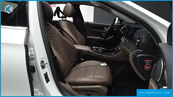 MERCEDES E-CLASS E220D AVANTGARDE