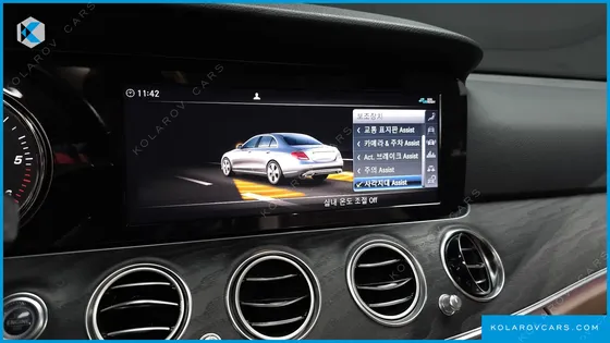 MERCEDES E-CLASS E220D AVANTGARDE