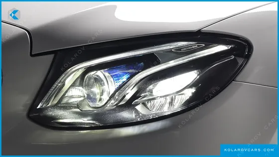 MERCEDES E-CLASS E220D AVANTGARDE