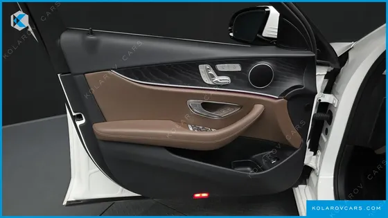 MERCEDES E-CLASS E220D AVANTGARDE