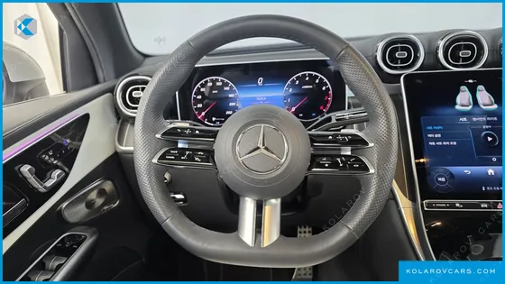 MERCEDES GLC-CLASS GLC300 4MATIC AMG LINE