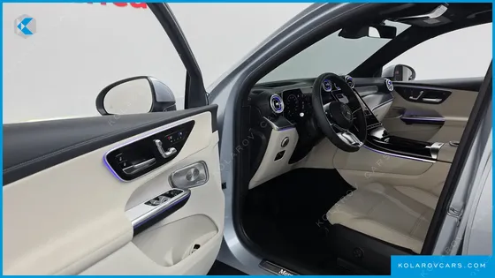 MERCEDES GLC-CLASS GLC300 4MATIC AVNATGARDE COUPE