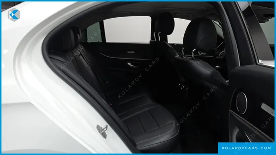 MERCEDES E-CLASS E220D AVANTGARDE