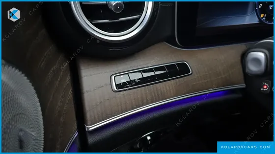 MERCEDES E-CLASS E300 EXCLUSIVE