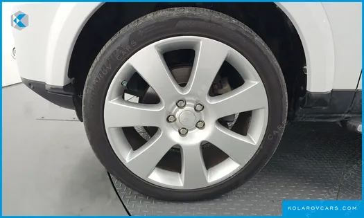 LAND ROVER DISCOVERY 3.0 SDV6 HSE
