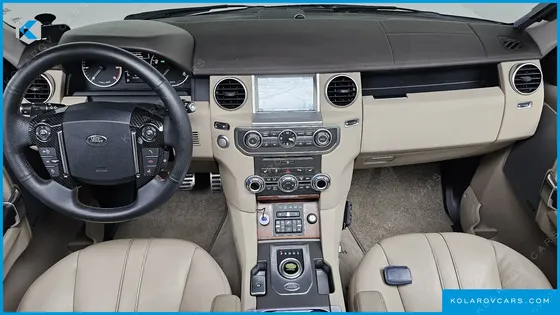 LAND ROVER DISCOVERY 3.0 SDV6 HSE