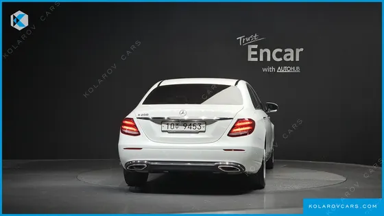 MERCEDES E-CLASS E200 AVANTGARDE