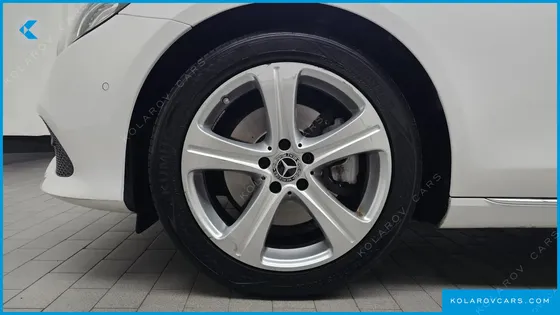 MERCEDES E-CLASS E200 AVANTGARDE