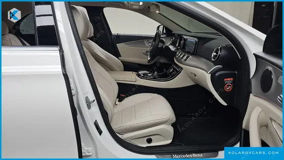 MERCEDES E-CLASS E200 AVANTGARDE