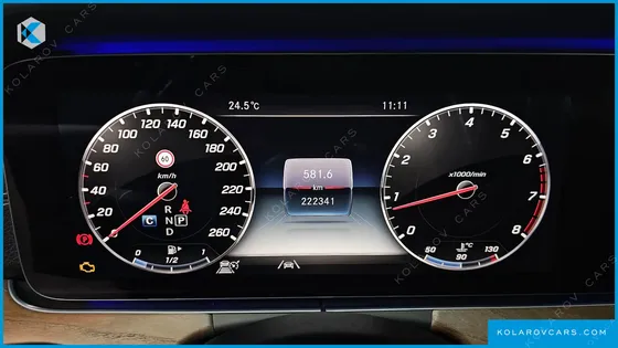 MERCEDES E-CLASS E300 4MATIC EXCLUSIVE