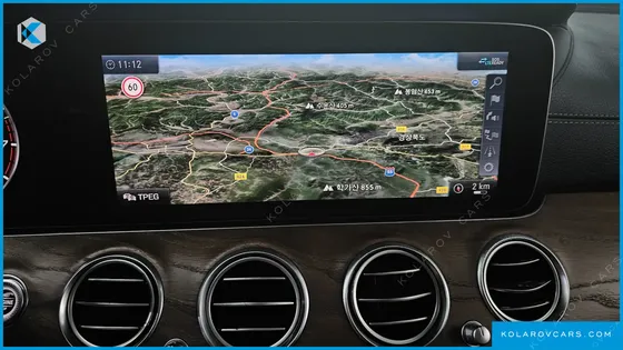 MERCEDES E-CLASS E300 4MATIC EXCLUSIVE