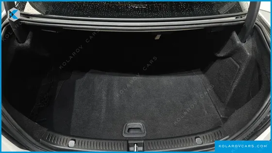 MERCEDES E-CLASS E300 4MATIC EXCLUSIVE