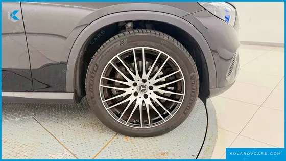 MERCEDES GLC-CLASS GLC 300 4MATIC AVANTGARDE
