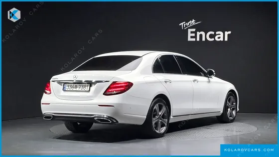 MERCEDES E-CLASS E220D AVANTGARDE