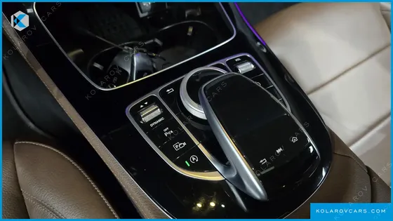 MERCEDES E-CLASS E220D AVANTGARDE