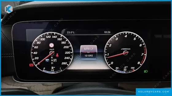 MERCEDES E-CLASS E300 EXCLUSIVE