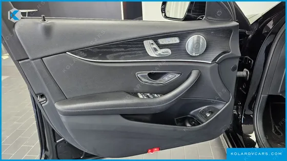 MERCEDES E-CLASS E300 AVANTGARDE