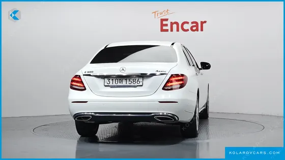 MERCEDES E-CLASS E300 4MATIC EXCLUSIVE