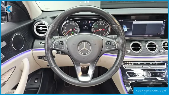 MERCEDES E-CLASS E300 AVANTGARDE