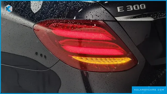 MERCEDES E-CLASS E300 AVANTGARDE