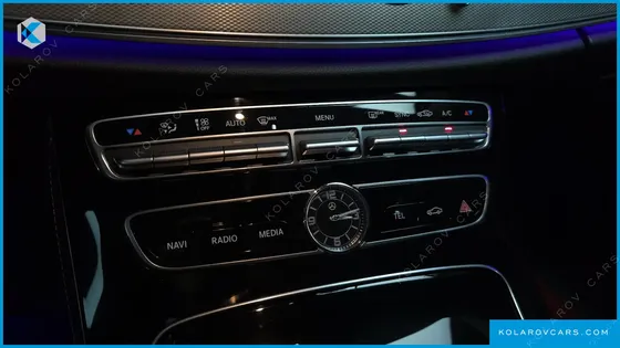 MERCEDES E-CLASS E300 AMG LINE